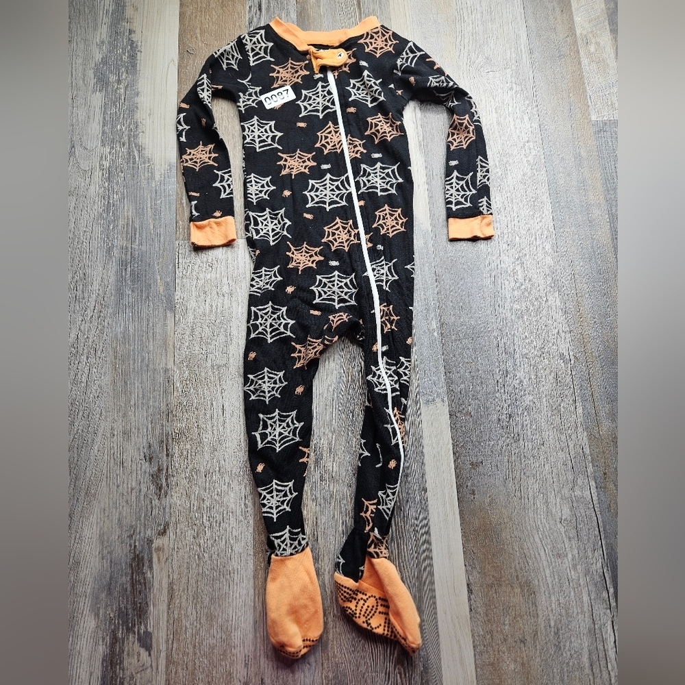 HALLOWEEN Burt's Bees Zippy Footie Size 18 Months Black With Spider Webs